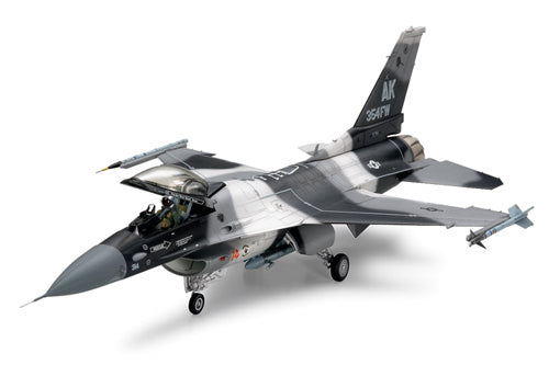 1/48 F-16 C/N (Aggressor/Adversary)