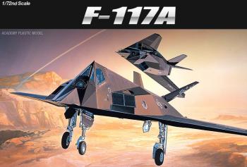 1/72 F-117A Stealth Fighter/Bomber