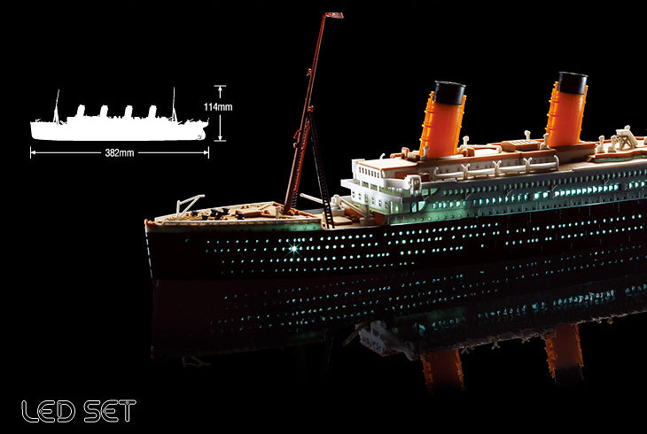 1/700 RMS Titanic and Led Set - immagine 3