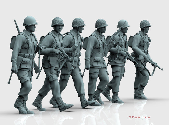 Paracadutisti Americani WWII in Movimento