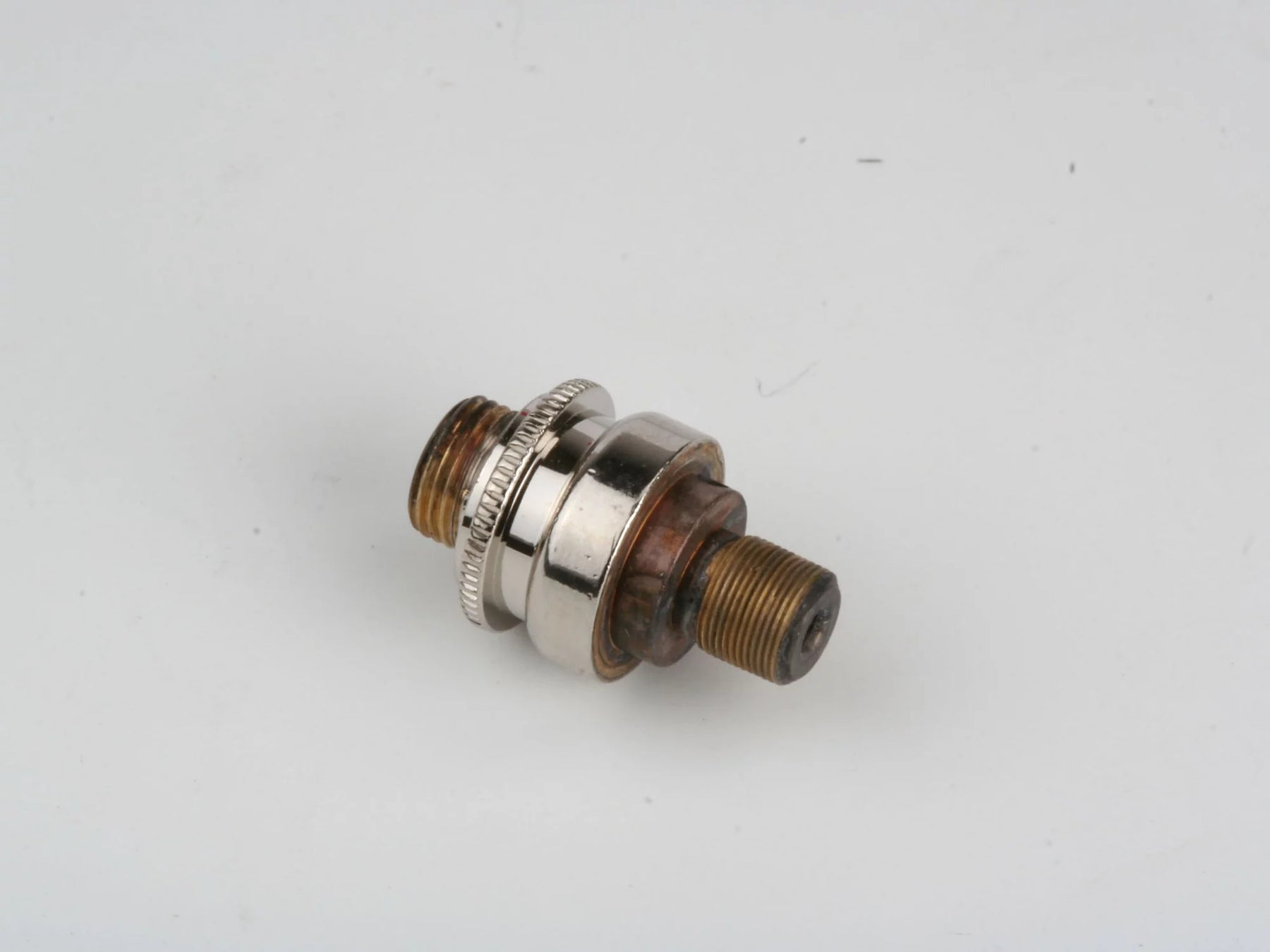 Valve head