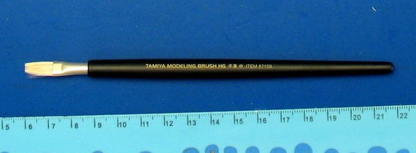HG Flat Brush Medium