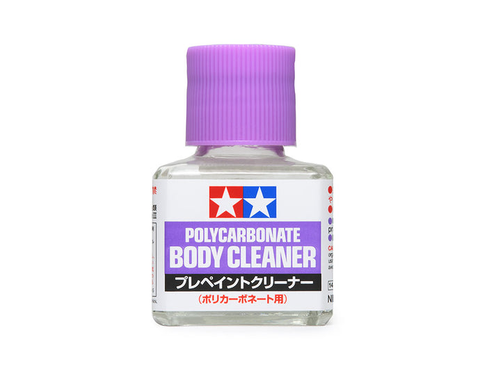 Detergente per policarbonato