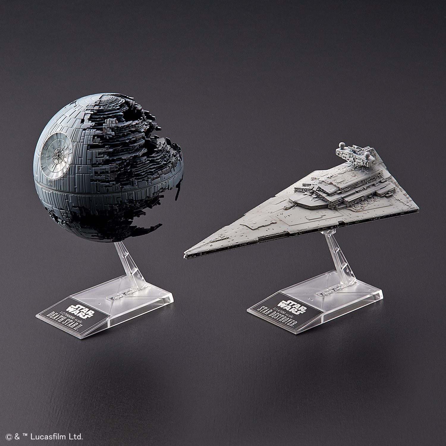 1/2700000 Death Star II + Imperial Star Destroyer