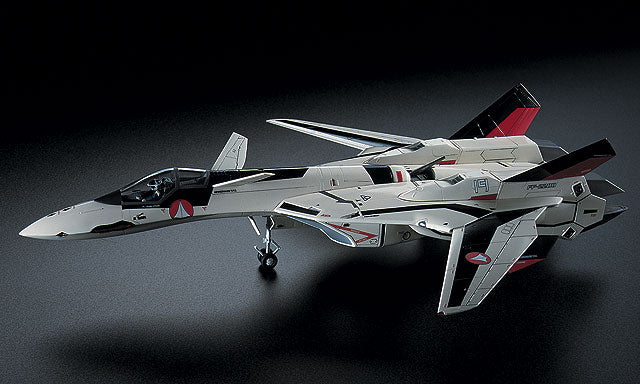 1/72 YF-19 Advanced Variable Fighter "Macross Plus"