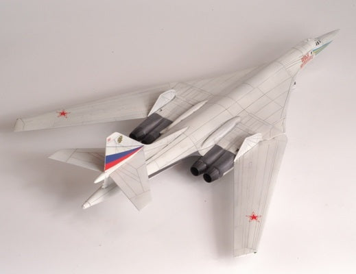1/144 Russian Supersonic Bomber Tupolev TU-160 "Blackjack"