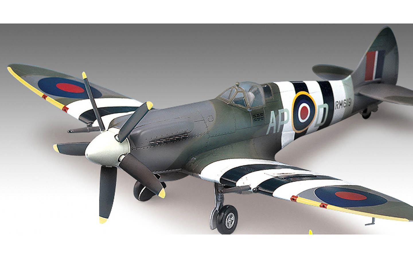 1/48 Submarine Spitfire Mk.XIV-C