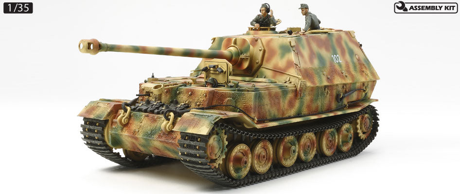 1/35 German Heavy Tank Destroyed Elefant