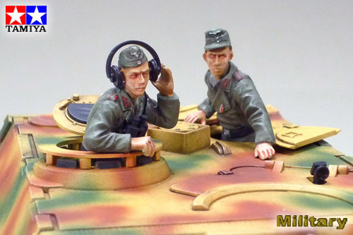 1/35 German Heavy Tank Destroyed Elefant