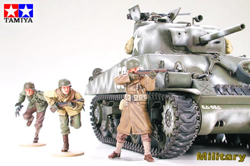 1/35 U.S. M4A4 Sherman 75 mm Gun Late