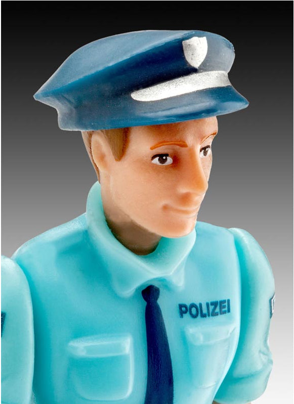 1/20 JUNIOR KIT Police Man