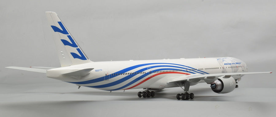 1/144 Civil Airliner Boeing 777-300 ER