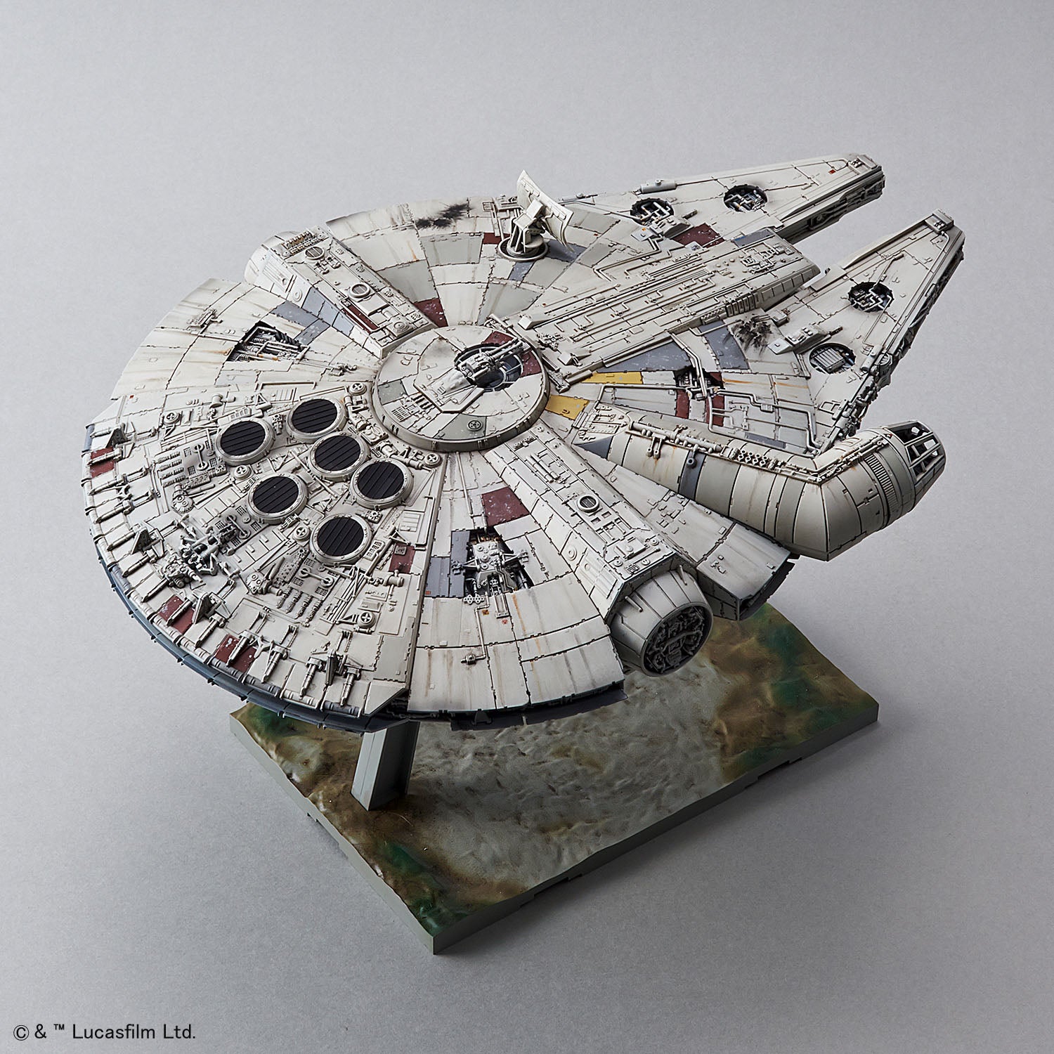 1/144 Millennium Falcon