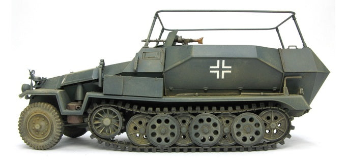 1/35 SDKFZ 251/17 Command