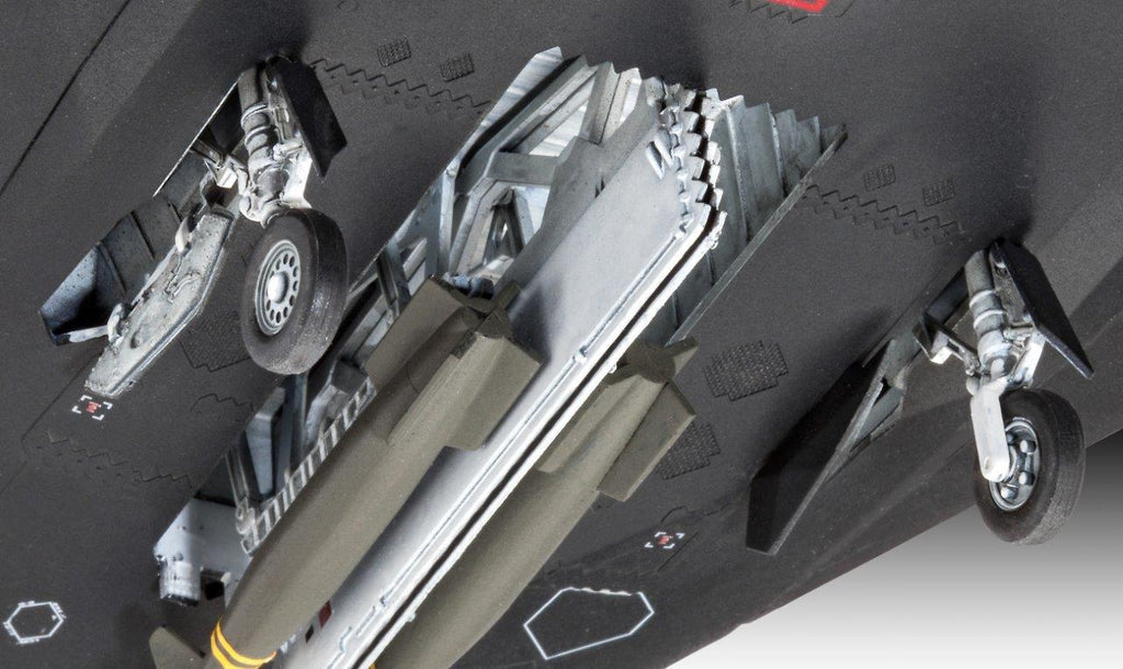 1/72 F-117A Nighthawk Stealth Fighter