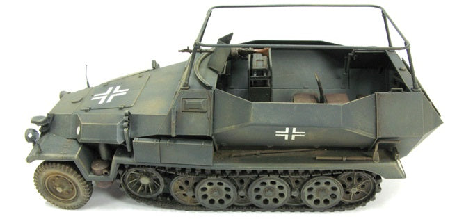1/35 SDKFZ 251/17 Command
