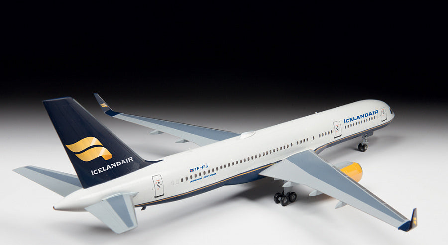 1/144 Civil Airliner Boeing 757-200