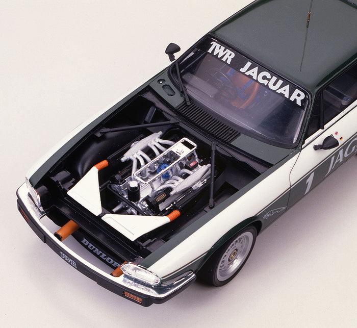 1/24 Jaguar XJ-S H.E. TWR