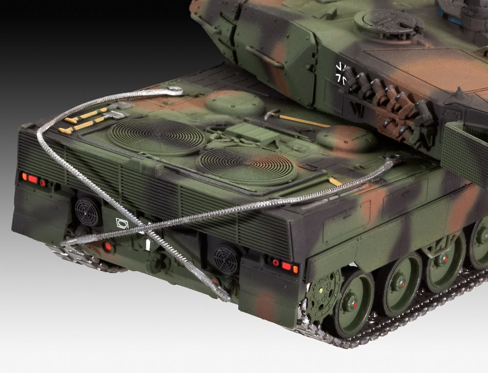 1/72 Leopard 2A6/A6M (Military Vehicles)