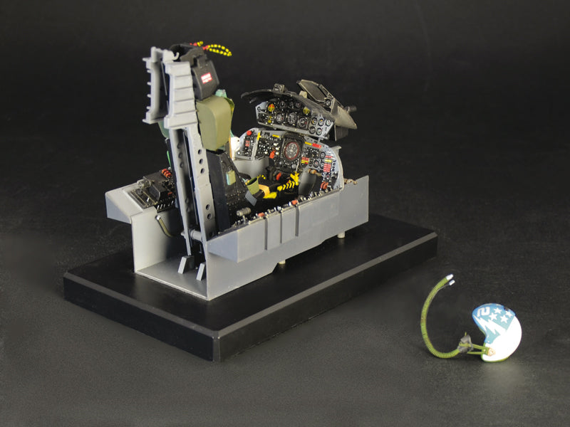 1/12 F-104G Cockpit