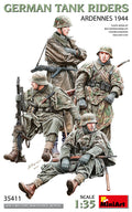 1/35 German Tank Riders (Ardennes 1944) include 4 figure