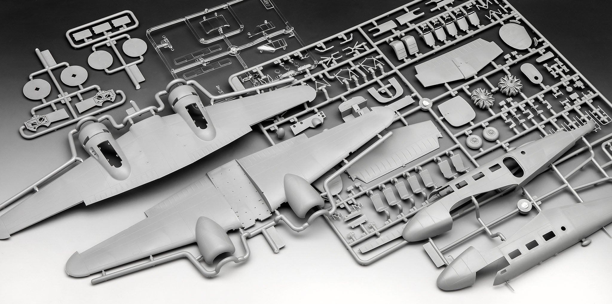 1/48 Beechcraft Model 18