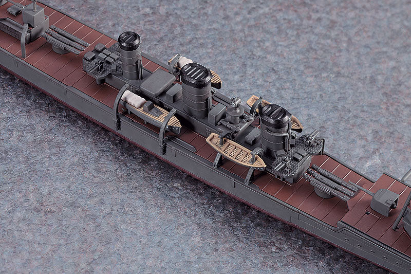 1/700 Japanese Navy Light Cruiser Tenryu