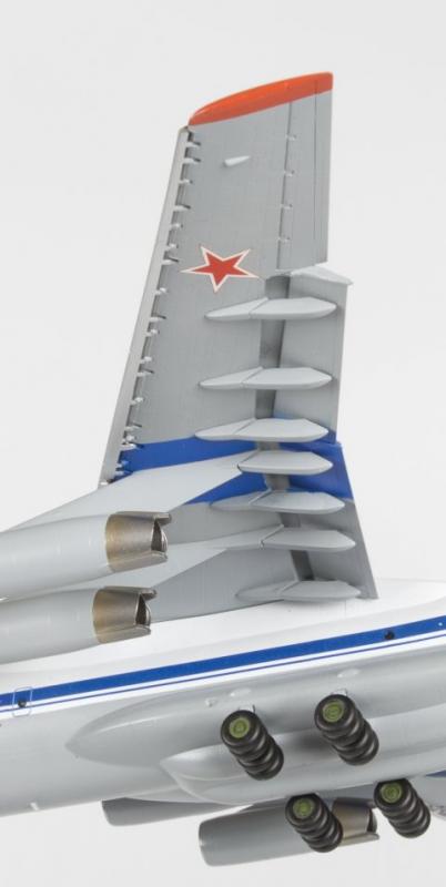 1/144 Russian Strategic Airlifter IL-76MD