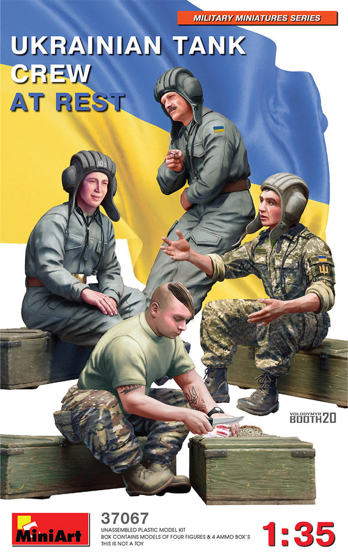 1/35 Ukrainian Tank Crew at Rest