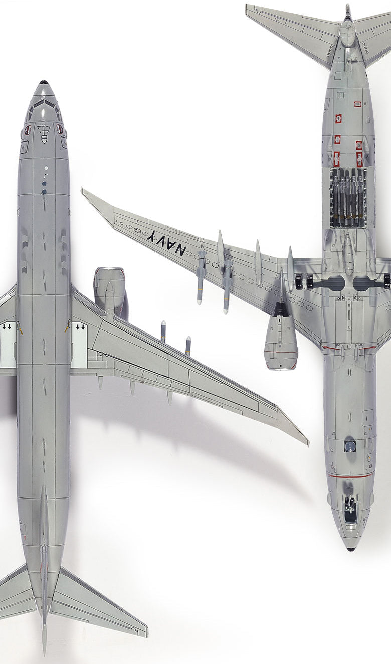 1/144 USN P-8A Poseidon