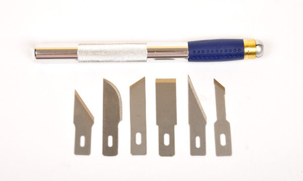 Cutter professionale con 6 lame