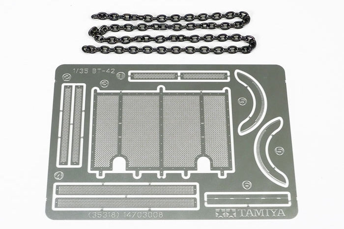 1/35 Russian Tank BT-7 Model 1937
