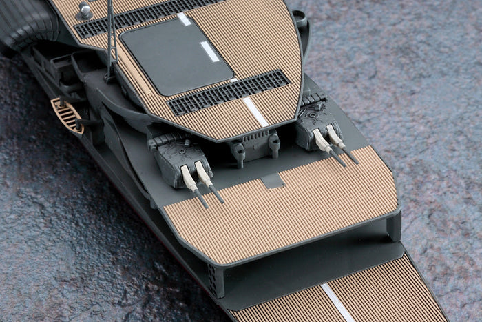 1/700 Japanese Navy Aircfraft Carrier AKAGI "Three Flight Deck" with Carrier-Based Aircraft Set (Biplane)