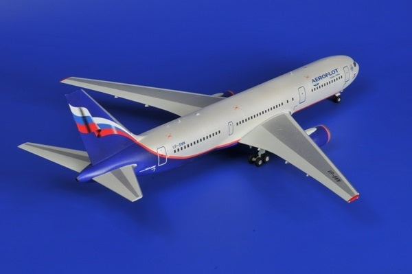 1/144 Civil Airliner Boeing 767-300