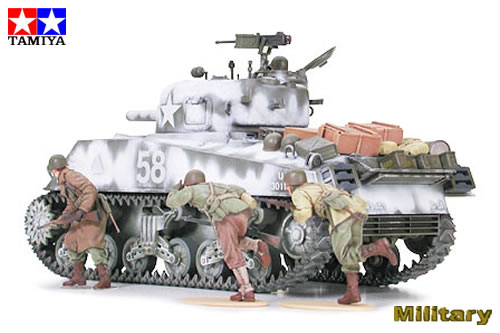 1/35 U.S. Medium Tank M4A3 Sherman 105mm Howitzer