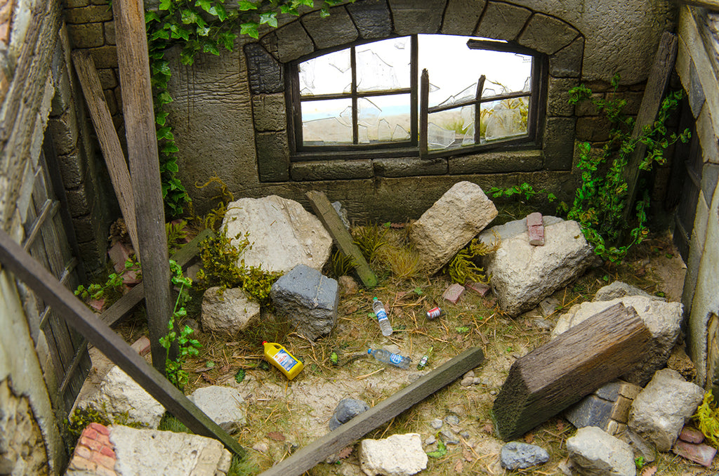1/35 Bottles & Cans