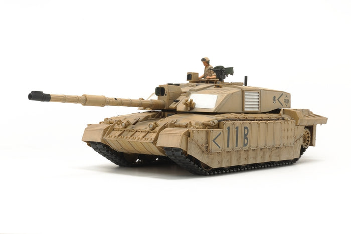 1/48 British Tank Challenger 2 Desertised