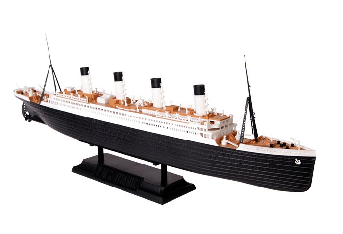 1/700 R.M.S. Titanic