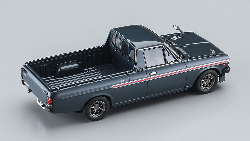 1/24 Nissan Sunny Truck (GB122) "Late Version" with Chin Spoiler