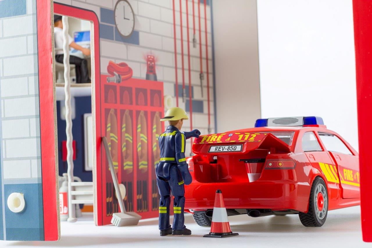 1/20 JUNIOR KIT Playset Fire Station