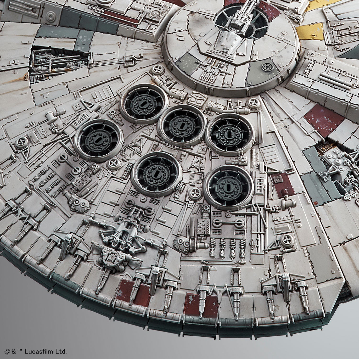 1/144 Millennium Falcon