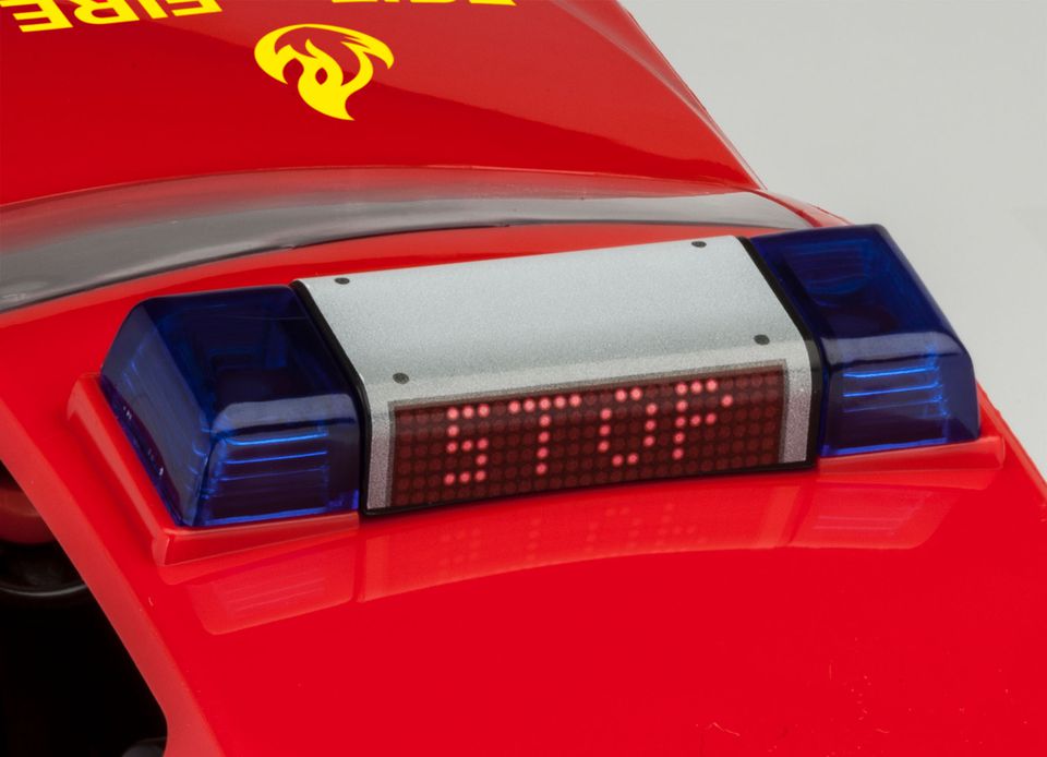 1/20 JUNIOR KIT Fire Chief Car