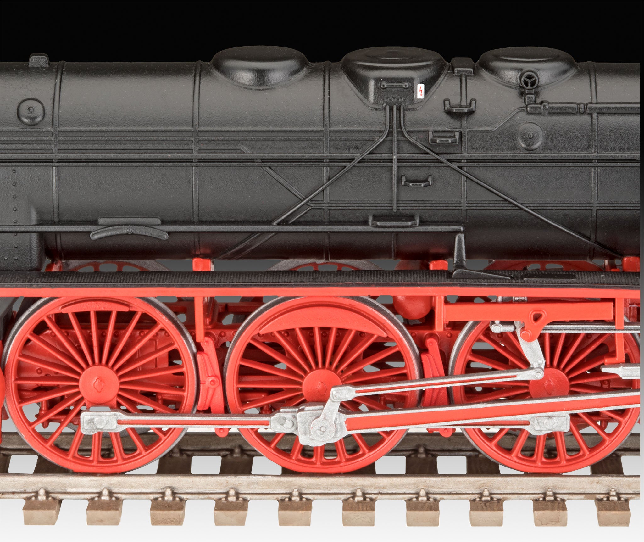 1/87 Express Locomotive BR01 & Tender 2'2' T32