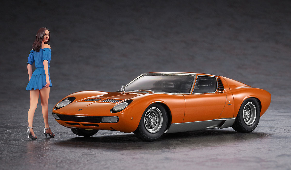 1/24 Lamborghini Miura P400 SV con Figur