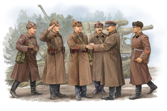 1/35 Soviet Artillery - Commander Inspection