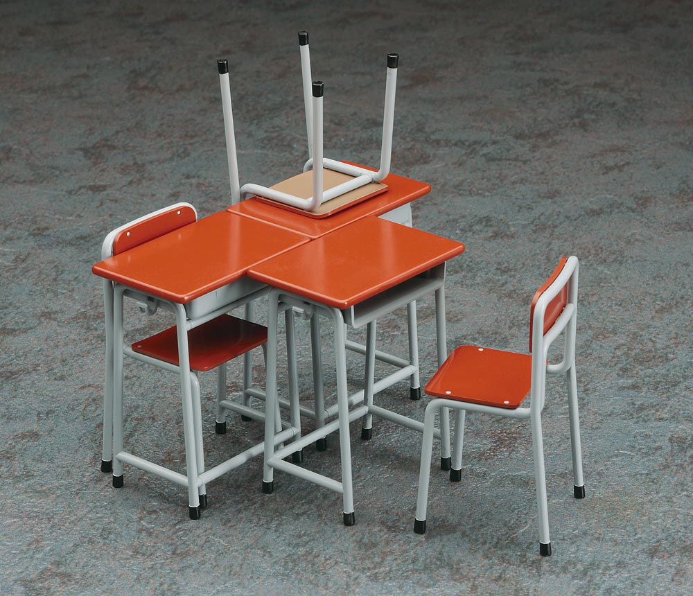 1/12 School Desk & Chair
