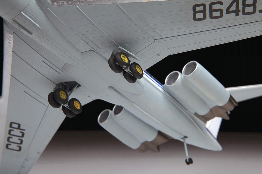 1/144 Civil Airliner IL-62M