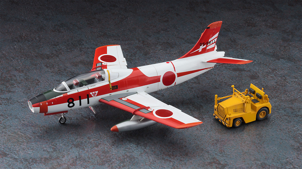 1/72 Fuji T-1A/B with Tractor