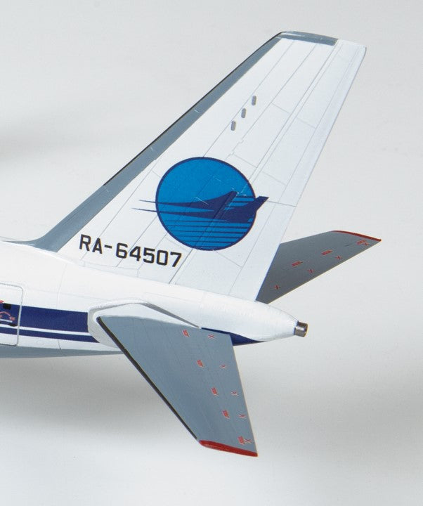 1/144 Civil Airliner Tu-214