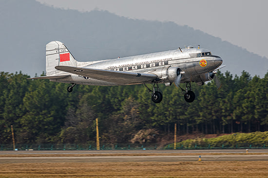 1/48 DC-3